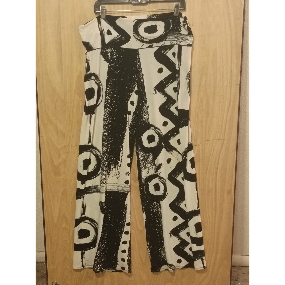 Eva Varro Abstract Print Wide Leg CL Art Deco Graphic, Minimalist and Artsy.